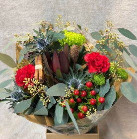 The Natural Christmas Bouquet